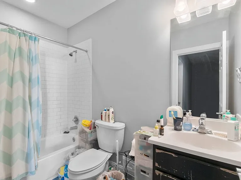1226 N Calvert Street — Photo 13
