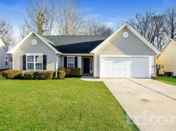 4136 Red Shed Ln, Charlotte, NC 28269