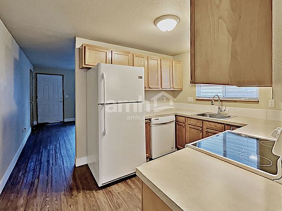 3rd image of 16989 SW Cashew Way