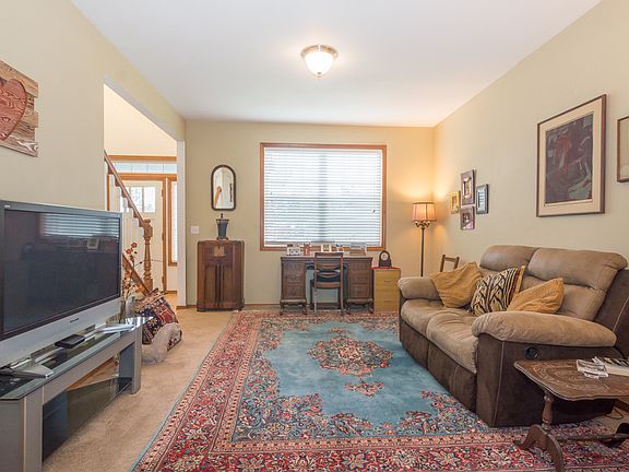 3rd image of 9305 Eld Ct NE