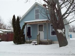 710 3rd Ave E, Oskaloosa, IA 52577