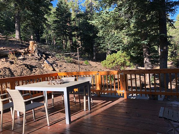 Back Deck with direct access to National Forest and Town Trail