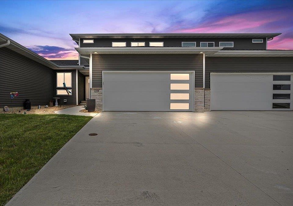 1st image of 1219 Loren Dr