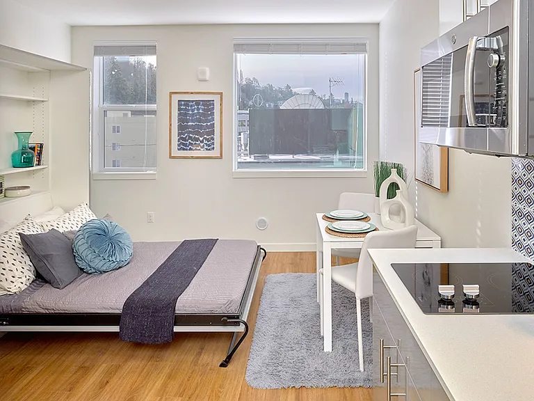 Enve on Eastlake Apartments — Photo 6