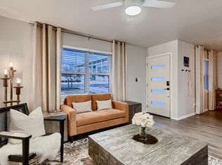808 West St #B, Georgetown, TX 78626