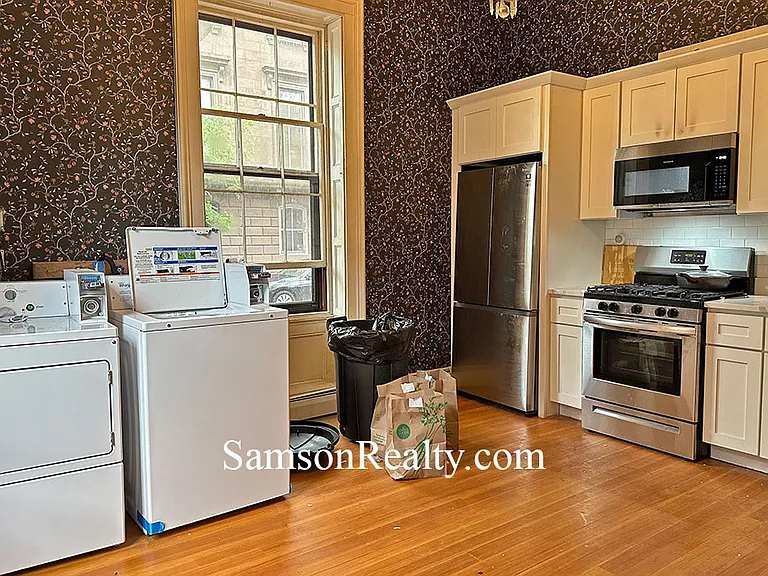 144 Benefit St #304 — Photo 9