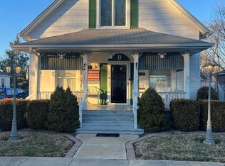 524 W 3rd St, Centralia, IL 62801