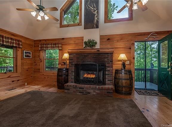 Greatroom with fireplace