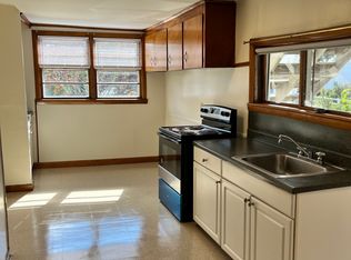 (Undisclosed Address), Woburn, MA 01801