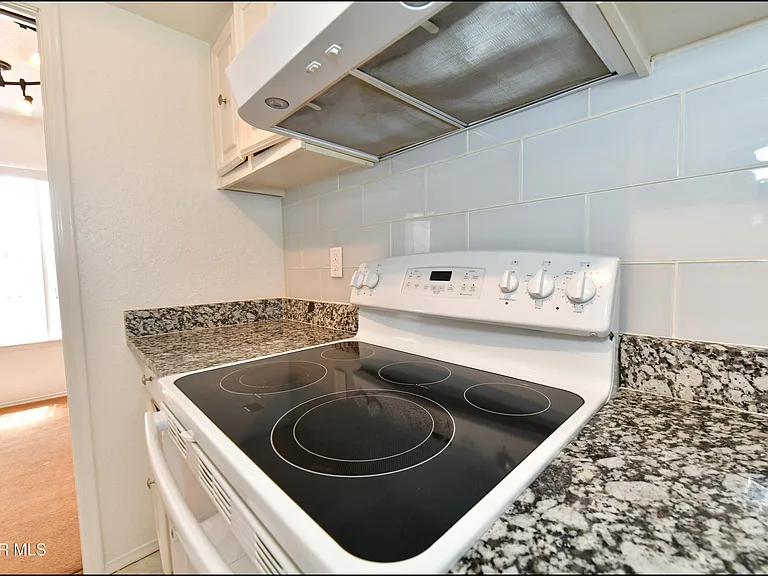 6201 Escondido Dr #17D — Photo 17