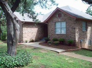 107 S Pohakea Dr, Bastrop, TX 78602