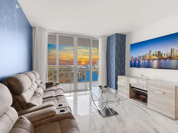 2602 E Hallandale Beach Blvd, Hallandale, FL