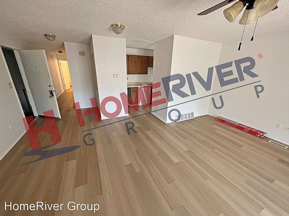 3rd image of 1015 Holli Springs Ln #11078376