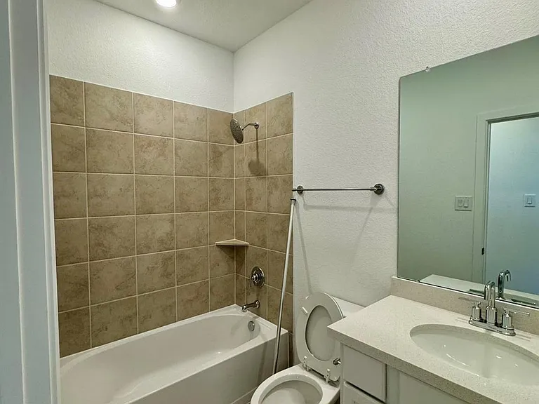 9743 Lucky Knot Ln — Photo 10