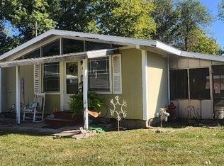 422 S Webster St, Erie, KS 66733