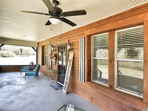 3rd image of 158 County Road 1553