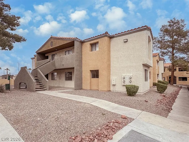 3151 Soaring Gulls Dr #1032 — Photo 3