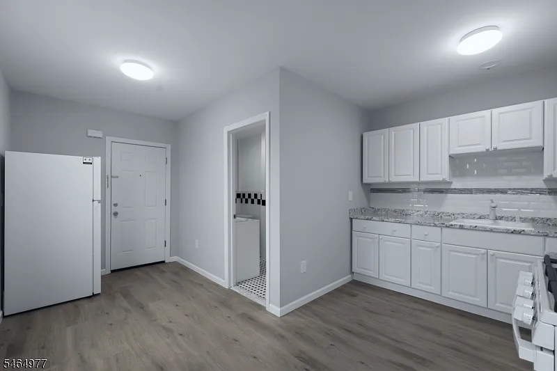1 bed, 1.0 bath, 790 sqft, $1,850 — Photo 3
