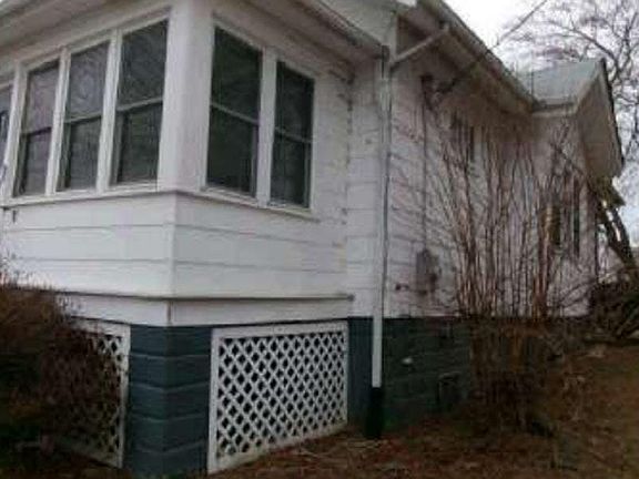 5th image of 101 Brighton Ave