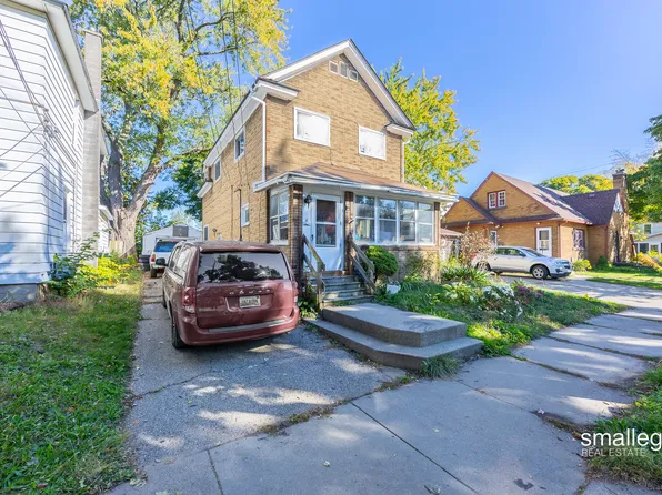 155 Palmer St NE, Grand Rapids, MI 49505