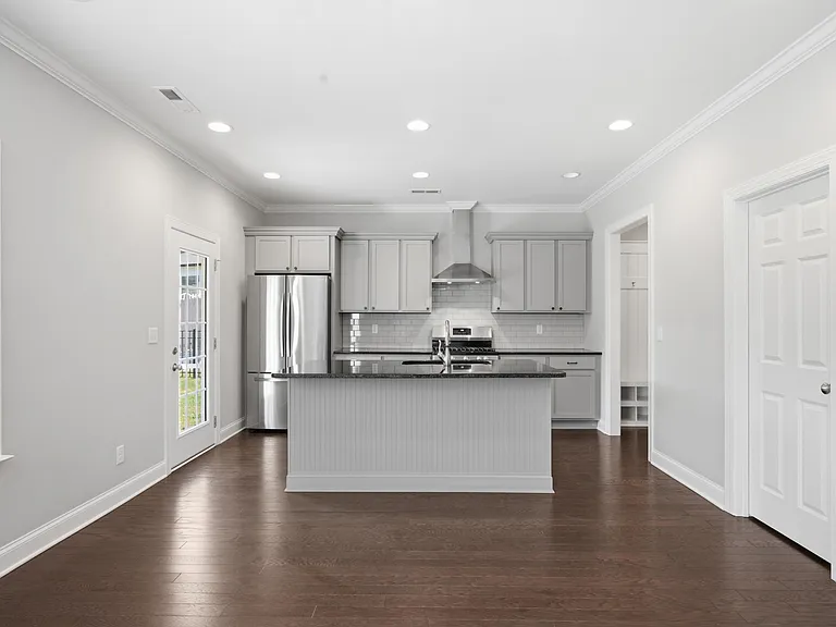 3513 Haystack Ln — Photo 9