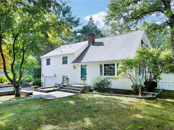 29 Maryland Avenue, Armonk, NY 10504