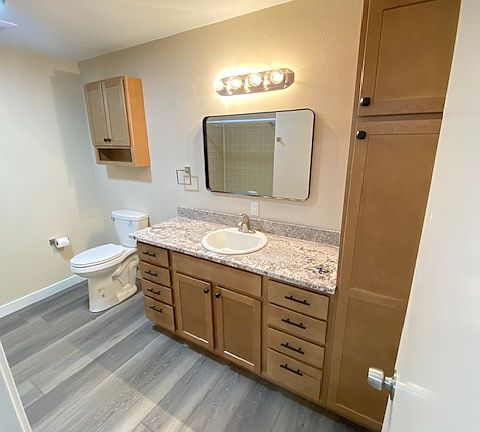 5th image of 50 E Highline Cir Unit 206