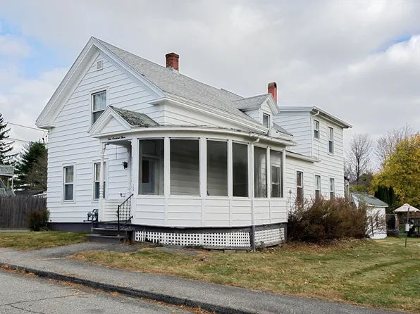 103 Mechanic St, Spencer, MA 01562