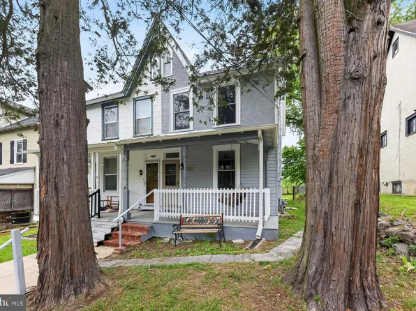 16 Convent Rd, Aston, PA 19014
