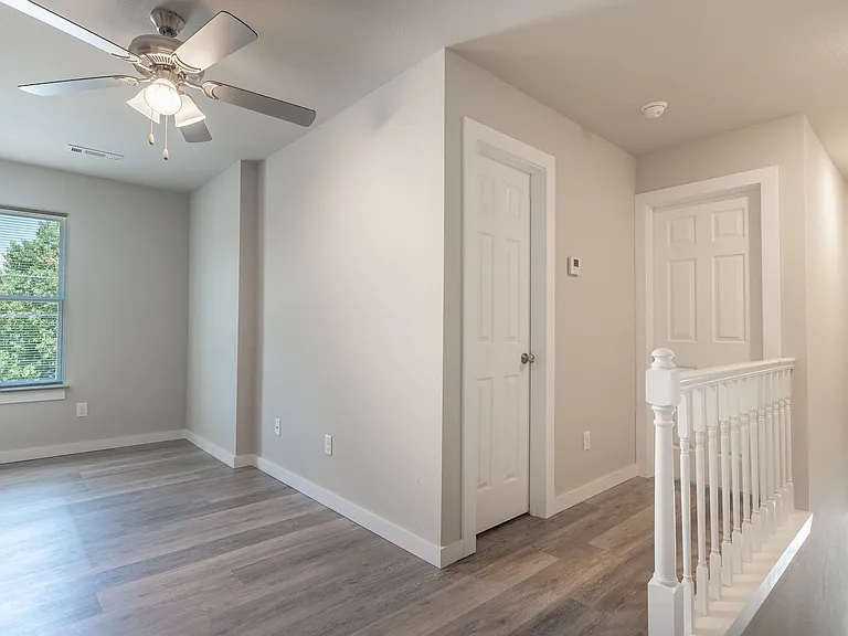 1342 N Porter Rd — Photo 7