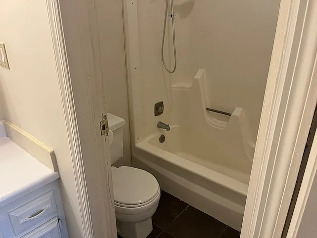 302 N Penfield St #4 — Photo 11