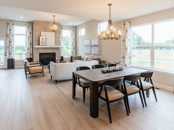 Breakfast Room