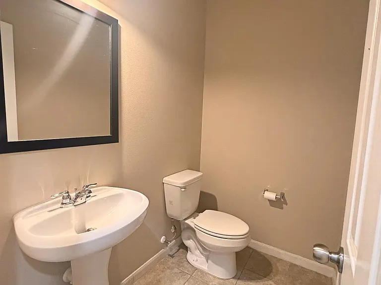 17145 Wilthorne Gardens Ct — Photo 7