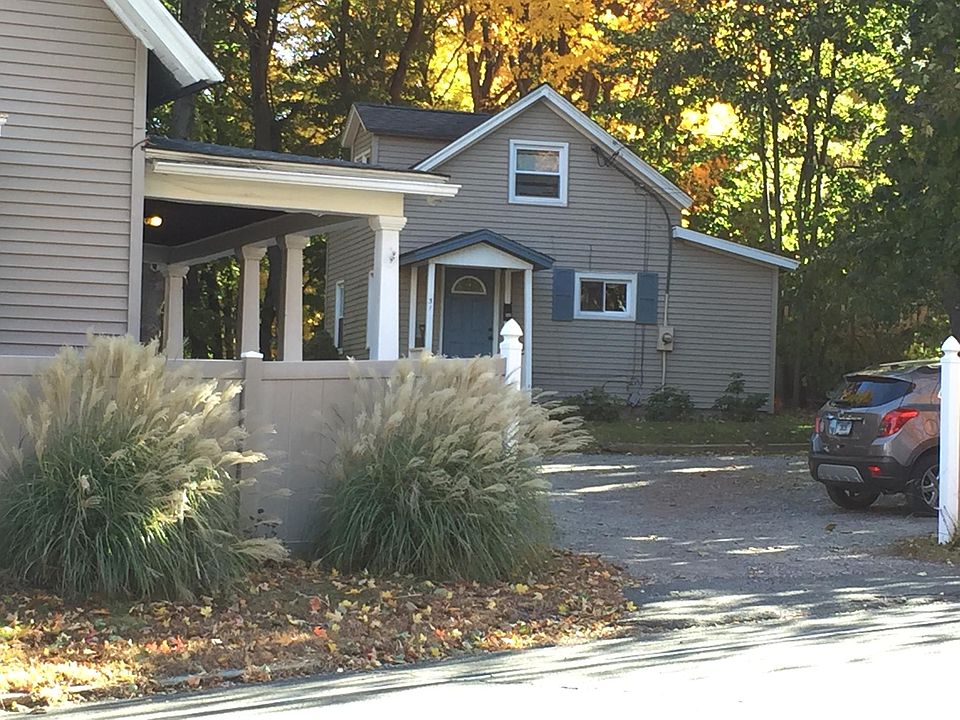 1st image of 31 Grove St