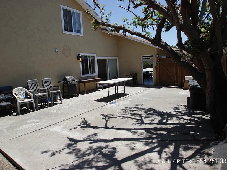 7263 Enders Ave — Photo 2