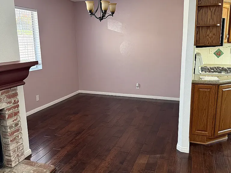 2748 Erringer Rd #10 — Photo 9