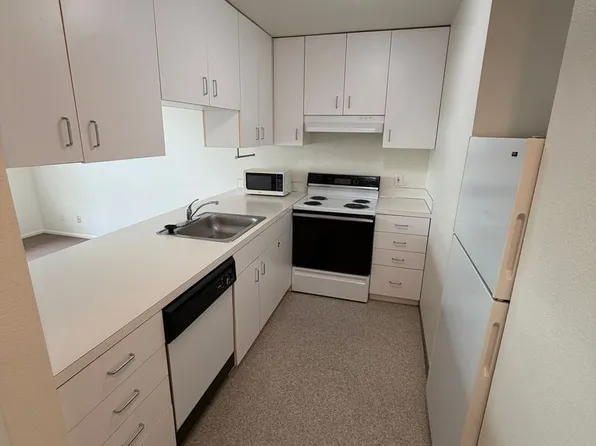 514 NW 21st St #13, Corvallis, OR 97330