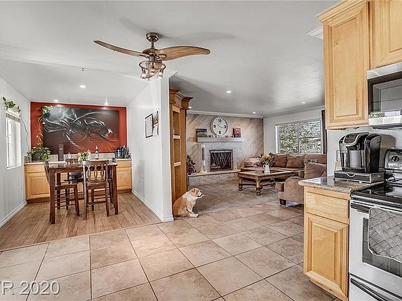 5th image of 6337 Fairwood Ave