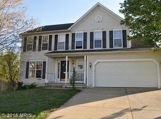 17628 Chisholm Ln, Dumfries, VA 22026