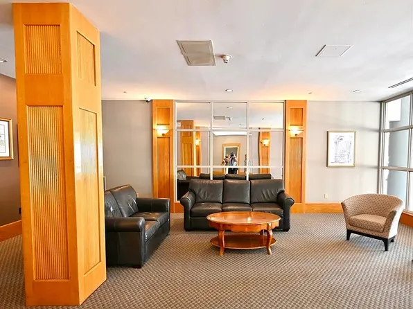 30 Chelsea St APT 508, Everett, MA 02149