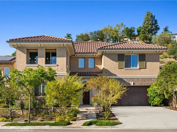 1151 Summit Oak Dr, Lake Forest, CA 92679