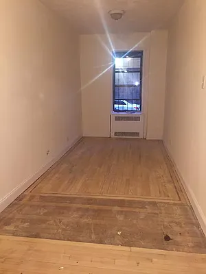 Rented by Roberto Guilbet, LREB | media 4