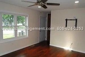 6917 Maywood Ave — Photo 6