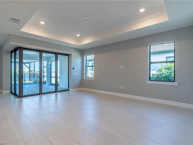 20207 Napa Loop — Photo 6