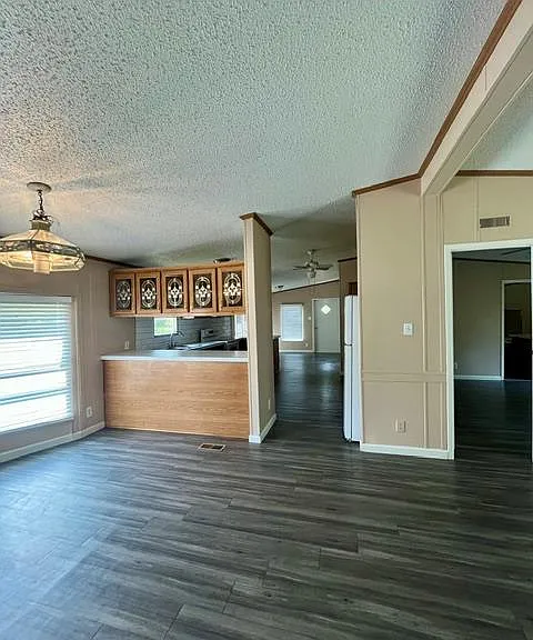 150 Oak Forest Dr — Photo 6