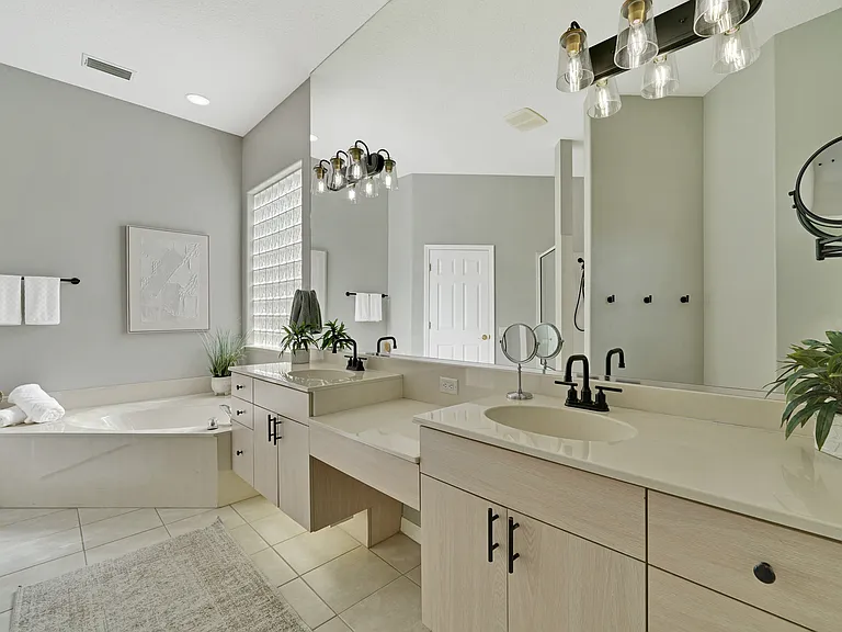 403 Bow Ln — Photo 19
