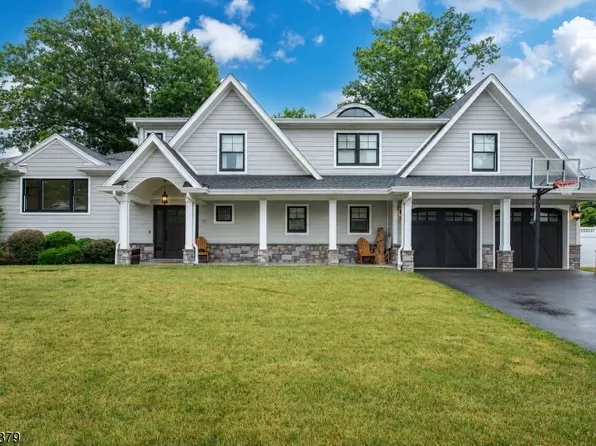 57 Coventry Rd, Wayne Twp., NJ 07470