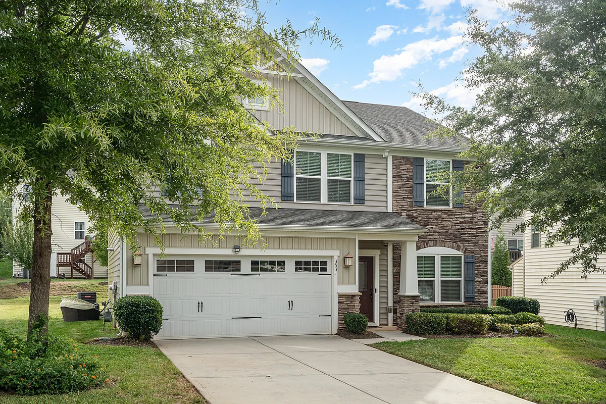 Building Photo - 3531 Ettrick Pl