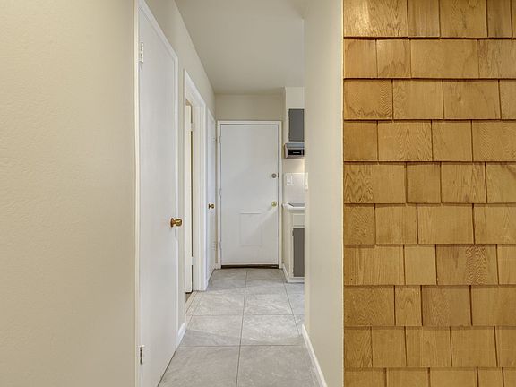 4th image of 2855 Union Ave #2855