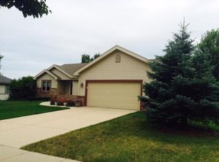 5734 Sandhill Dr, Middleton, WI 53562